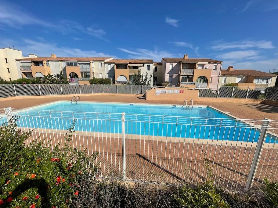 Appartement Cap D'Agde Dans Residence Avec Piscine Exteriör bild